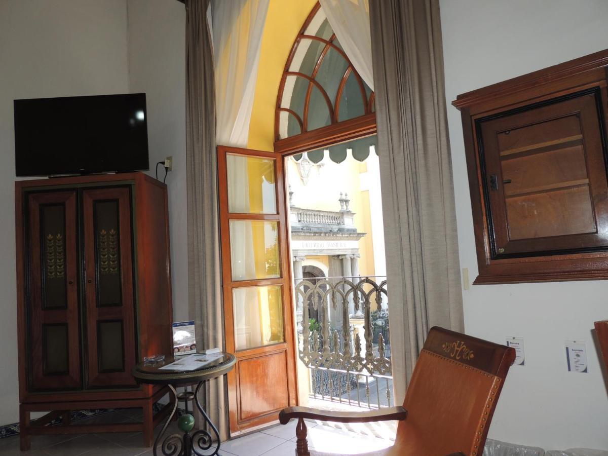 Hotel Concierge Plaza Colima Exterior photo